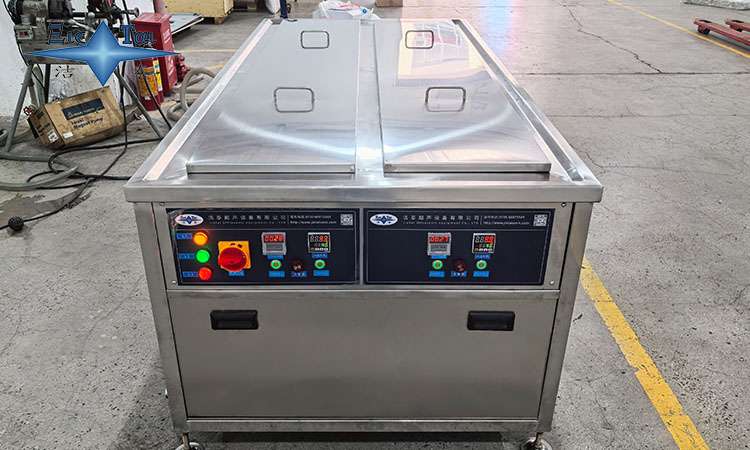 超聲波清洗機(jī)的機(jī)油選擇：類型、特性與應(yīng)用指南